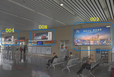 南朗站A、B進(jìn)出站口+售票窗旁燈箱廣告