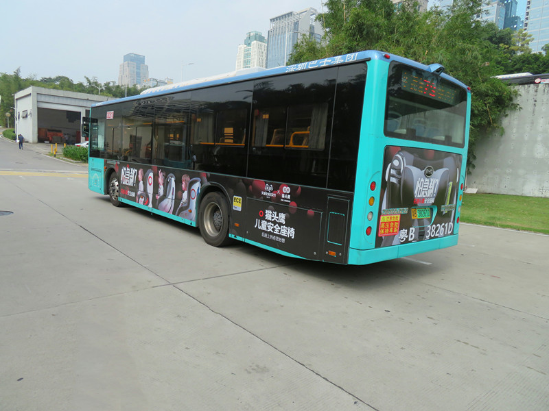 貓頭鷹安全座椅深圳公交車(chē)廣告
