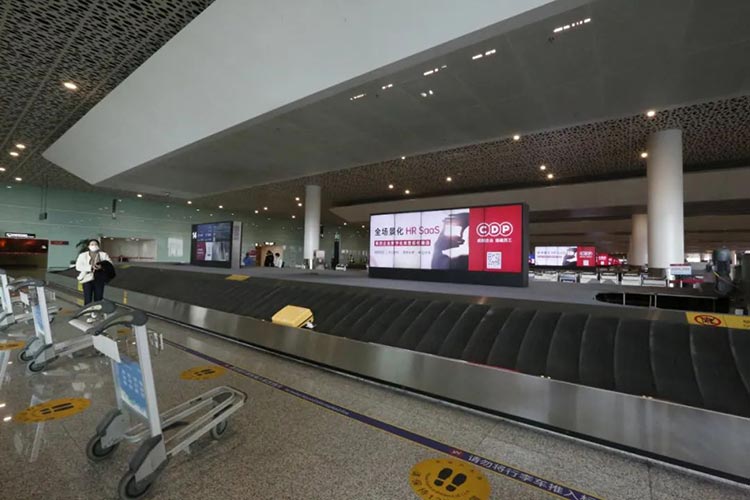 CDP集團深圳機場(chǎng)電子屏廣告3
